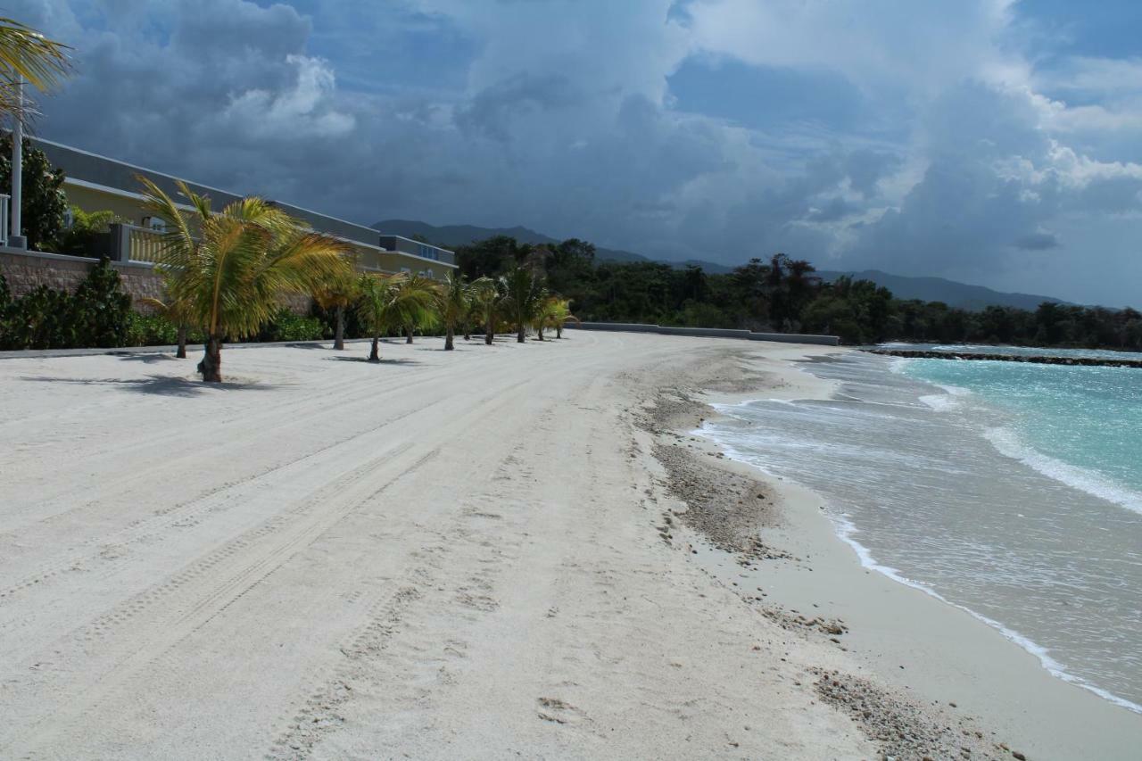 The Marina Villa De Sonja Ocho Rios Exterior photo